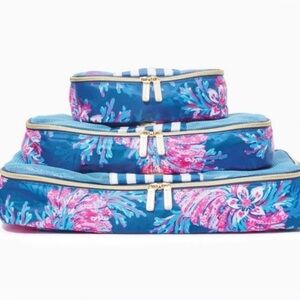 NWOT Lilly Pulitzer Blue and Pink Packing Cubes Travel Get Aways